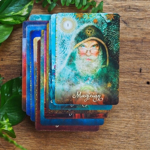 The Good Tarot by Colette Baron-Reid - Picture 4 of 4